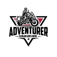 aventure biker emblème logo vector art isolé. modèle vectoriel de logo de motard