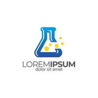 logo de laboratoire de lettre c. icône de vecteur de laboratoire. conception d'illustration minimaliste