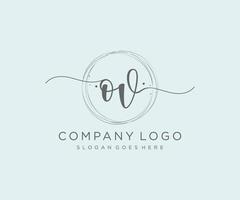 initiale ov logo féminin. utilisable pour les logos nature, salon, spa, cosmétique et beauté. élément de modèle de conception de logo vectoriel plat.