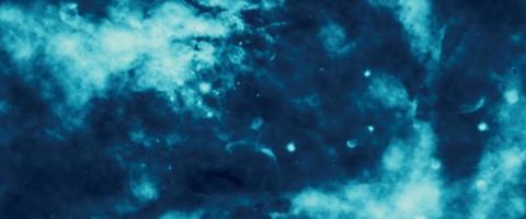 fond bleu foncé multicouche artistique peint à la main. la nébuleuse bleu foncé scintille l'univers des étoiles lumineuses dans l'espace extra-atmosphérique galaxie horizontale sur l'espace. aquarelle bleu marine et texture de papier. laver à l'eau vecteur