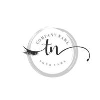 initiale tn logo écriture salon de beauté mode luxe moderne monogramme vecteur