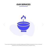 nos services célèbrent deepam deepavali diwali festival lampe lumière solide glyphe icône modèle de carte web vecteur