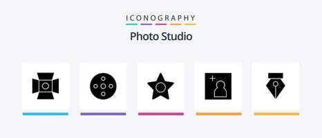 pack d'icônes glyphe 5 de studio photo comprenant. stylo. étoile. éditeur. ajouter. conception d'icônes créatives vecteur