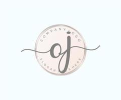 initiale du logo féminin jo. utilisable pour les logos nature, salon, spa, cosmétique et beauté. élément de modèle de conception de logo vectoriel plat.