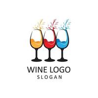 vecteur d'icône de logo de verre de vin mousseux, modèle d'inspiration de café, illustration