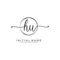 initiale hein féminin logo collections modèle. écriture logo de initiale signature, mariage, mode, bijoux, boutique, floral et botanique avec Créatif modèle pour tout entreprise ou entreprise. vecteur