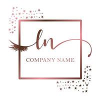 initiale logo dans écriture femmes cil maquillage cosmétique mariage moderne prime vecteur