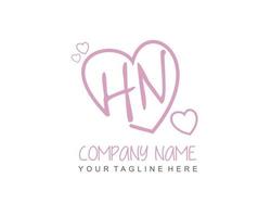 initiale hn avec cœur l'amour logo modèle vecteur