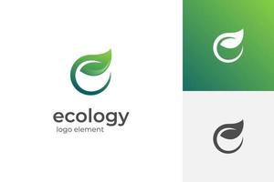 rond cercle Facile lettre e écologie logo conception avec feuille symbole, vert environnement Facile logo élément vecteur