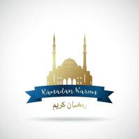 carte de voeux ramadan kareem. mosquée islamique d'or. traduction de texte - ramadan kareem. vecteur