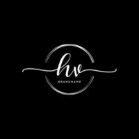 initiale hv féminin logo collections modèle. écriture logo de initiale signature, mariage, mode, bijoux, boutique, floral et botanique avec Créatif modèle pour tout entreprise ou entreprise. vecteur