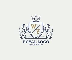 modèle de logo de luxe royal lion lettre initiale wy dans l'art vectoriel pour le restaurant, la royauté, la boutique, le café, l'hôtel, l'héraldique, les bijoux, la mode et d'autres illustrations vectorielles.