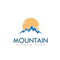 logo de montagne, images de logo de montagne vecteur