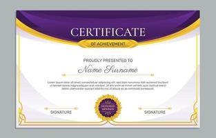 professionnel certificat modèle avec élégant violet or conception vecteur