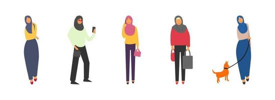 musulman femmes ensemble. mignonne dessin animé arabe les filles dans traditionnel robe. femme d'affaires collection. vecteur