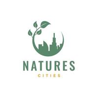 la nature forêt feuilles avec villes bâtiment copain logo conception vecteur