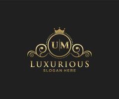 modèle de logo de luxe royal lettre initiale um dans l'art vectoriel pour le restaurant, la royauté, la boutique, le café, l'hôtel, l'héraldique, les bijoux, la mode et d'autres illustrations vectorielles.