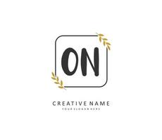 o n sur initiale lettre écriture et Signature logo. une concept écriture initiale logo avec modèle élément. vecteur