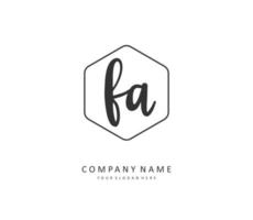 F une FA initiale lettre écriture et Signature logo. une concept écriture initiale logo avec modèle élément. vecteur