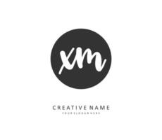 X m xm initiale lettre écriture et Signature logo. une concept écriture initiale logo avec modèle élément. vecteur