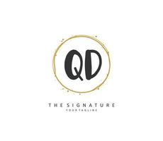 qd initiale lettre écriture et Signature logo. une concept écriture initiale logo avec modèle élément. vecteur