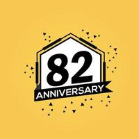 82 ans anniversaire logo vecteur conception anniversaire fête avec géométrique isolé conception