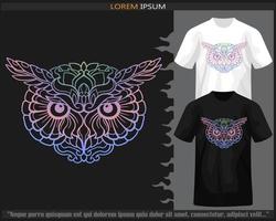 coloré hibou tête mandala les arts isolé sur noir et blanc T-shirt. vecteur