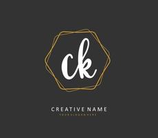 c k ck initiale lettre écriture et Signature logo. une concept écriture initiale logo avec modèle élément. vecteur