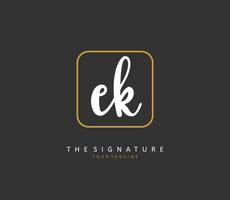 e k ek initiale lettre écriture et Signature logo. une concept écriture initiale logo avec modèle élément. vecteur