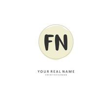 F n fn initiale lettre écriture et Signature logo. une concept écriture initiale logo avec modèle élément. vecteur