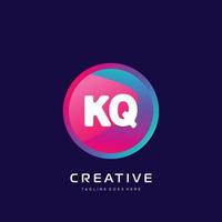 kq initiale logo avec coloré modèle vecteur. vecteur