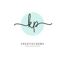 kp initiale lettre écriture et Signature logo. une concept écriture initiale logo avec modèle élément. vecteur