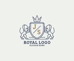 modèle de logo initial js lettre lion royal luxe dans l'art vectoriel pour le restaurant, la royauté, la boutique, le café, l'hôtel, l'héraldique, les bijoux, la mode et d'autres illustrations vectorielles.