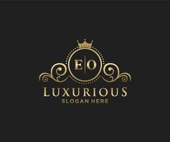 modèle de logo de luxe royal initial eo letter en art vectoriel pour restaurant, royauté, boutique, café, hôtel, héraldique, bijoux, mode et autres illustrations vectorielles.