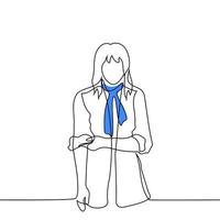 femme dans une imperméable et une bleu écharpe Rouleaux en haut sa manches - un ligne dessin vecteur. concept de aux femmes mode et style, rouleau en haut manches vecteur