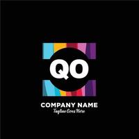 qo initiale logo avec coloré modèle vecteur. vecteur