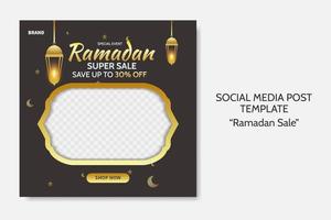 modèle de publication de médias sociaux de vente de ramadan. Bannière Web publicitaire pour carte de voeux, bon, événement islamique. vecteur