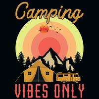 conception de t-shirt de camping vecteur