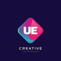 ue initiale logo avec coloré modèle vecteur