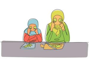 dessin continu d'une ligne petite fille arabe et sa belle maman tiennent des tranches de concombre et sourient en cuisinant dans une cuisine confortable. illustration graphique de vecteur de conception de dessin à une seule ligne