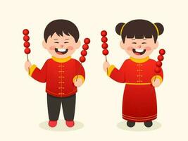 de bonne humeur chinois des gamins en portant Tanghulu aubépine des bâtons sur beige Contexte. vecteur