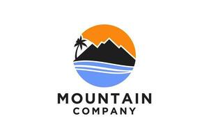 Montagne minimaliste paysage collines logo conception vecteur