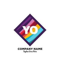 yo initiale logo avec coloré modèle vecteur. vecteur