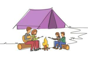 une seule ligne continue dessinant une famille de randonneurs assis près d'un feu de camp. campeurs touristiques. papa joue de la guitare, maman et les enfants rôtissent des guimauves. animation de camping nocturne. une ligne dessiner illustration vectorielle de conception vecteur