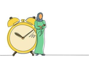 une seule ligne dessinant une femme d'affaires arabe, un gestionnaire ou un employé se penchant sur une grande horloge. notion de gestion du temps. heure, montre, offre limitée, symbole de la date limite. vecteur de conception de dessin en ligne continue