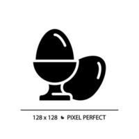 des œufs pixel parfait noir glyphe icône. protéine aliments. la volaille cultiver. poulet reproduction. en bonne santé régime. petit déjeuner repas. silhouette symbole sur blanc espace. solide pictogramme. vecteur isolé illustration