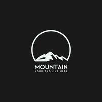 vecteur de logo de montagne