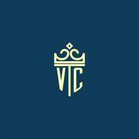 vc initiale monogramme bouclier logo conception pour couronne vecteur image