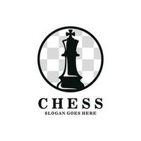 Roi échecs logo conception vecteur illustration