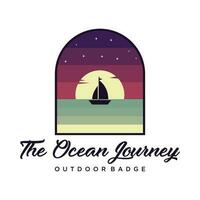 océan périple badge logo conception. bateau et mer à nuit vecteur illustration